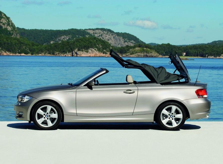  BMW 1-Series Convertible 2007 года  (фото 8 из 36)